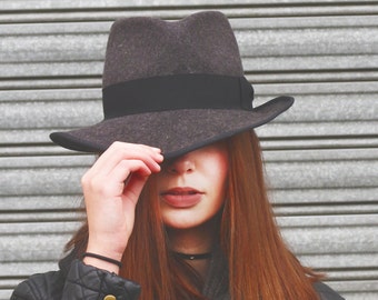 Gray fedora hat - Gray felt hat - Women winter hat - Everyday gray hat - Unisex fedora hat