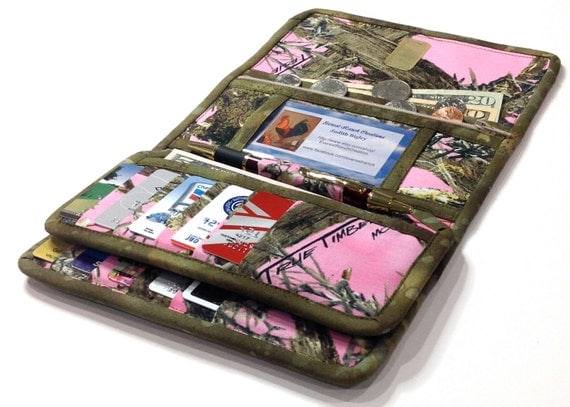 Women&#39;s Wallet Pink and Camo Checkbook Wallet Camouflage