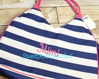 Monogrammed Beach bag in hot pink and navy, Large Beach Tote Monogrammed with inside zipper pouch, Great For girls weekend or Bachelorette!