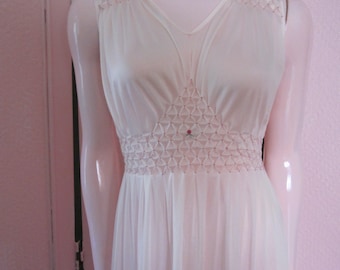 1970s Pale Pink Nylon Full-Length Nightgown by "Caravan Nighties," M