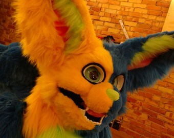 FURSUIT head commission. any colors. Toony resin base. Glassy eyes.Hinged jaw. Cat, wolf, bunny, fox, skunk. any simple animal.