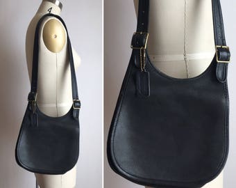 rare 70s coach bag | black leather shoulder bag | Bonnie Cashin