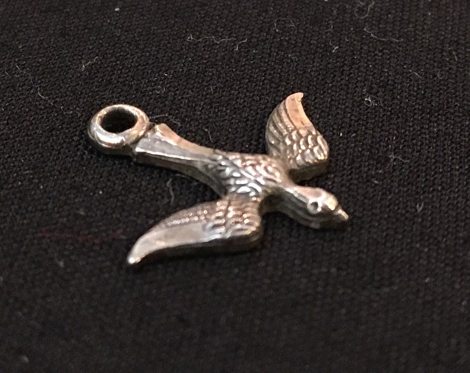 Storewide 25% Off SALE Vintage Sterling Silver Flying Swallow Bird Bracelet Charm Featuring Textured Detail Design