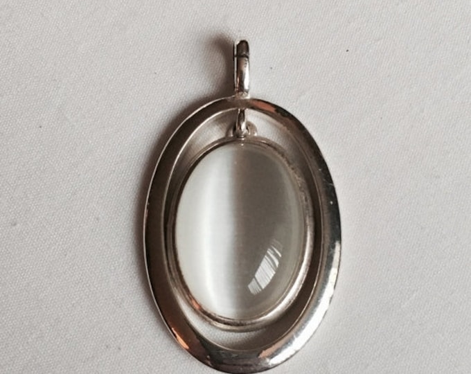 Storewide 25% Off SALE Vintage Silver Tone Milky White Teardrop Cabochon Pendant Featuring Swinging Style Design