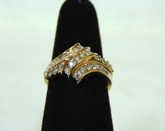 Amazing Womens Vintage Estate 10K Yellow Gold & Diamond Ring 3.9g #E2961