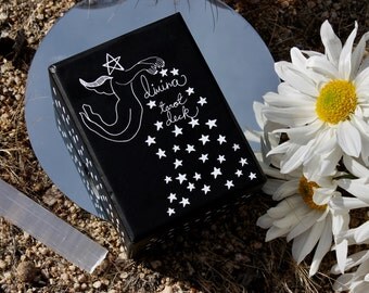 DIVINA Tarot Deck
