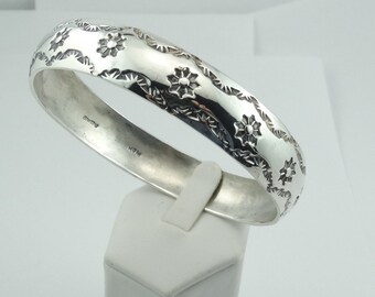 collectable vintage signed harry r morgan navajo artisansilversmith sterling silver bangle bracelet - Navajo Wedding Rings collectable vintage signed harry r morgan navajo artisansilversmith sterling silver bangle bracelet - Navajo Wedding Rings