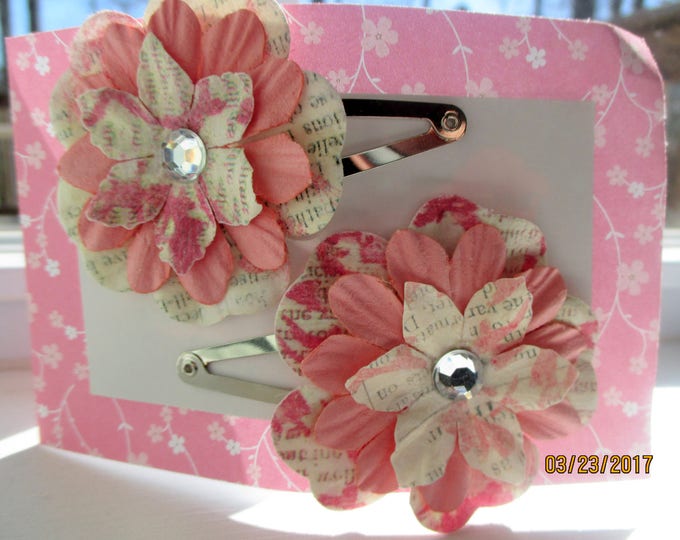 Pink flower bobby pins-Kids hair pins-book print hair clips-Storybook hair pins-little girls hair clip-flower girl-Wedding accessories-cute
