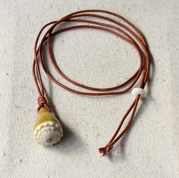 Adjustable Long Leather Seashell Necklace Boho Beach Shell