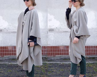 Poncho Natural Wool Coat / Woolen Jacket one size / Minimalist Luxury Cape / Elegant Oversized Vintage