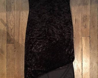 Black velvet 90s dress