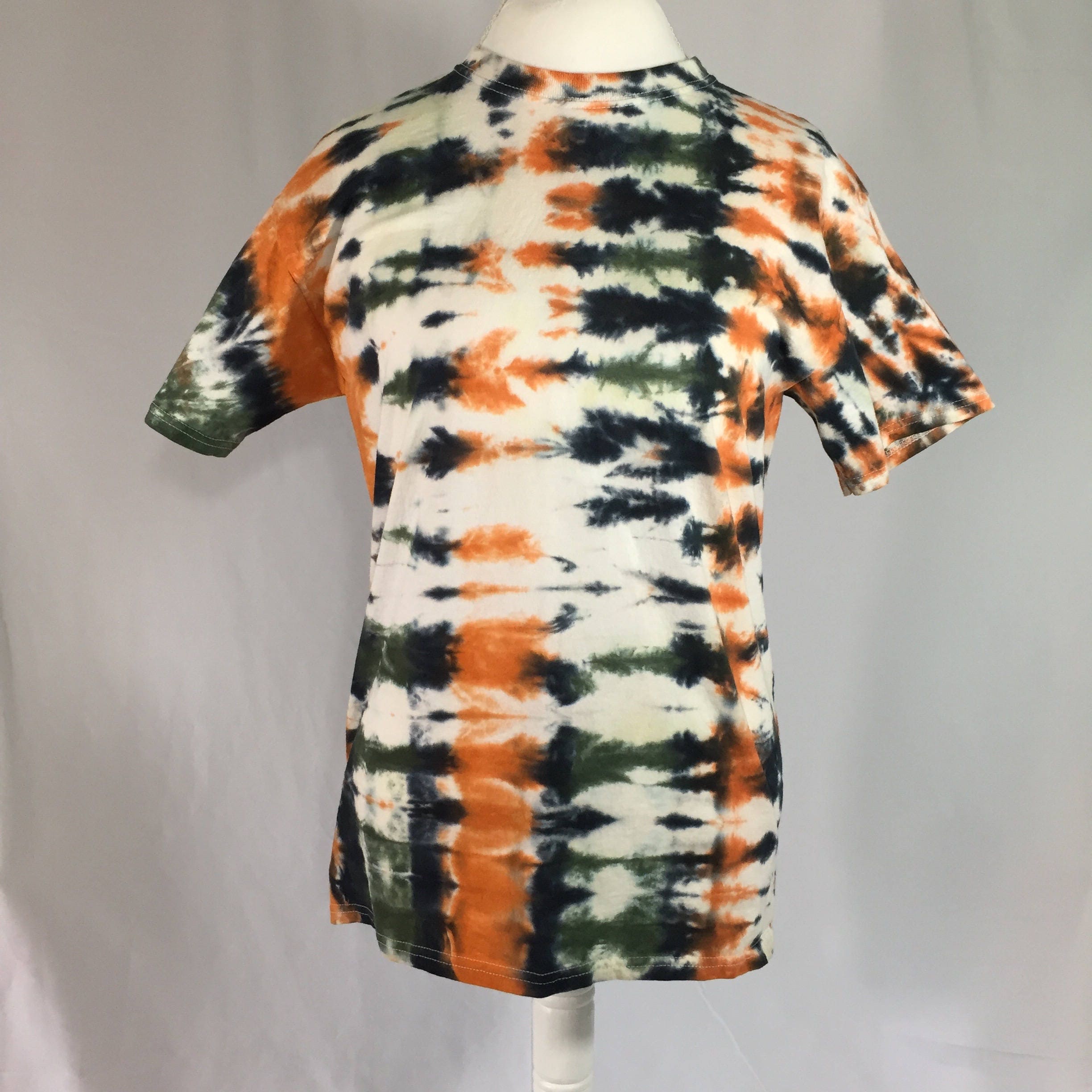SALE 10.00 Men's TieDye size Medium
