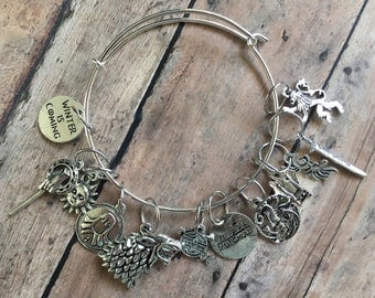 Game of Thrones stitch marker bracelet - for your knitting project bag