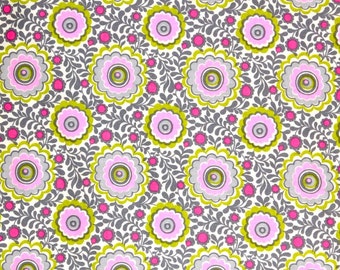Summer dress floral fabric, retro modern floral fabric, 100% cotton for Quilting crafting and all sewing projects.