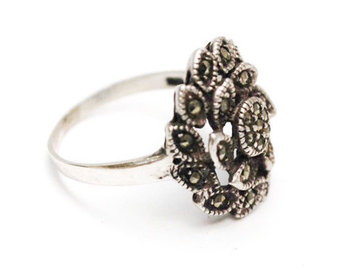 Marcasite sterling Ring - silver flower - Art Deco - size 6 ring