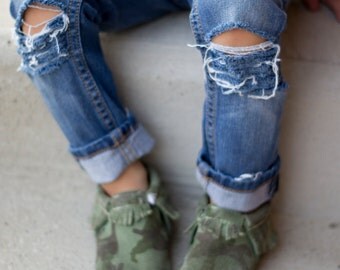 Kids Distressed Skinny Jeans // Farm Fresh Originals // Trendy Baby Gift // Kids Clothing // Toddler Ripped Jeans- Unisex // Toddler Gift