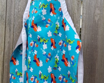 Boy's Airplane Apron,Toddler Apron,Kids Apron,Kids Arts and Crafts,Reversible Apron,Kids Gift Under 20,Airplane Fabric,Little Boy's Apron