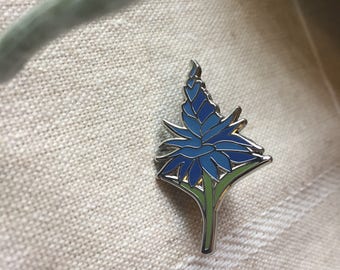 Final Fantasy XV Sylleblossom Enamel Pin
