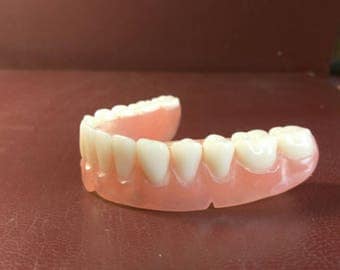 Ultra full denture semi rigid, as display