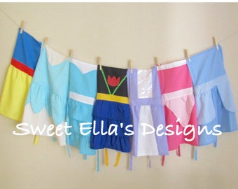 Disney Princess Apron Pack / Elsa Apron/ Anna Apron / Aurora Apron / Tinkerbell Apron / Cinderella / Disney Princess Aprons / 7 Pack Aprons