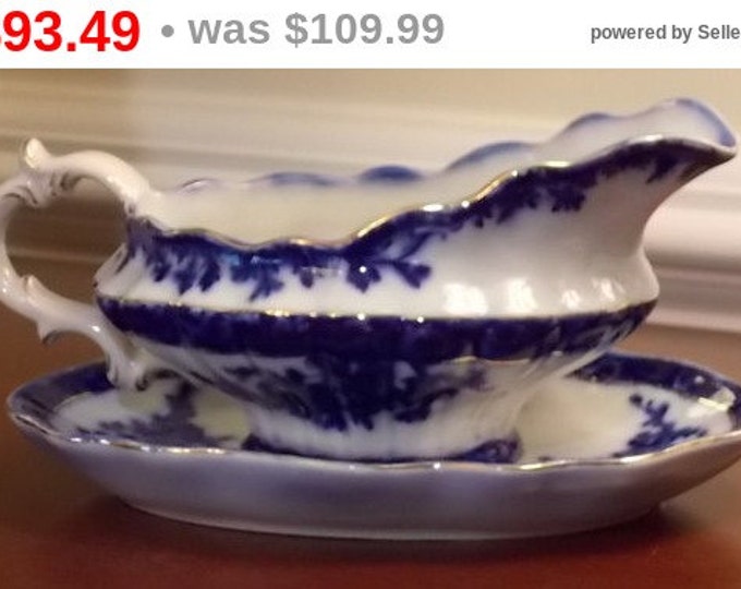 Gravy Boat and Underplate