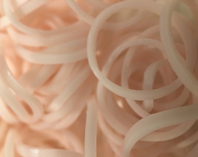 600 Pale Pink/Flesh Color Loom Bands non-latex rubber bands