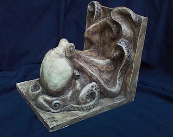 Bookends 'The Octopus'