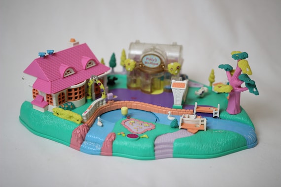 polly world playset