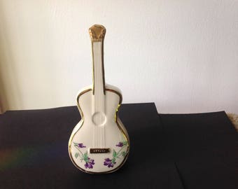 Vintage Moyer Guitar wall pocket or ceramic vase