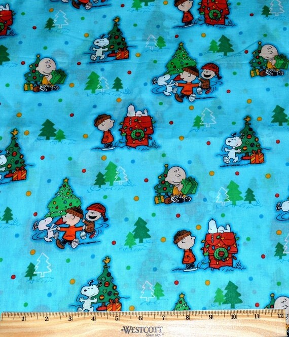 CHRISTMAS PEANUTS FABRIC By The Half Yard For Quilting