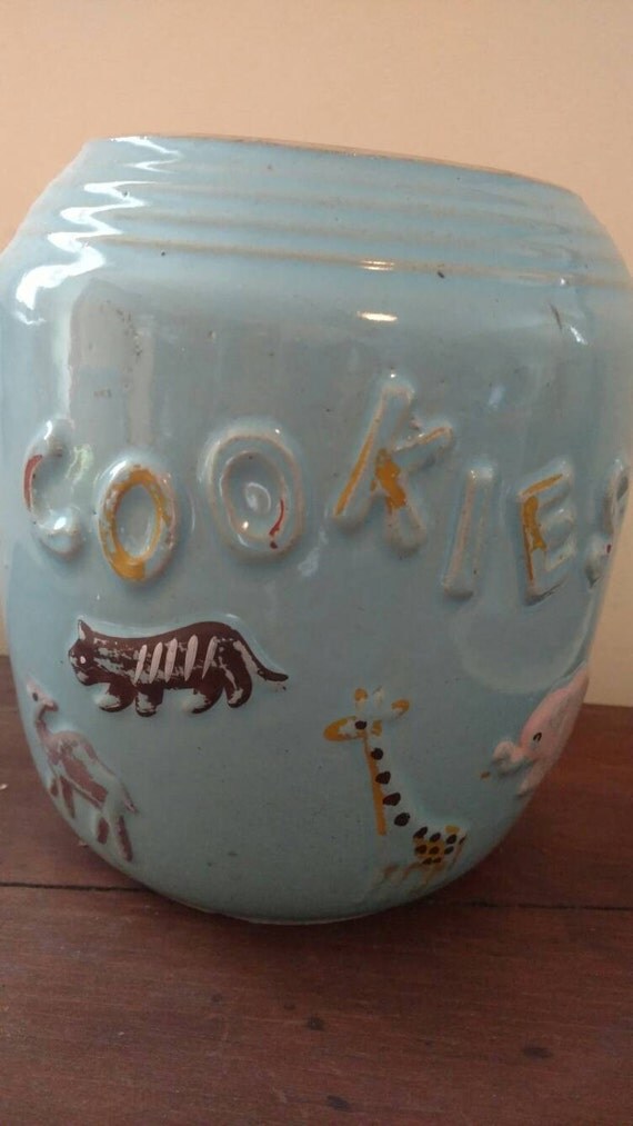 Animal Cracker Cookie Jar
