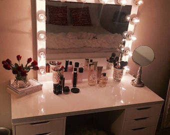 XL vanity mirror with hollywood lighting.Perfect for Ikea vanity(bULBS nOT iNCLUDED)