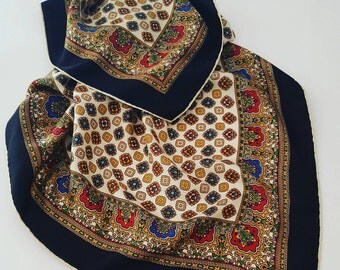 Vintage scarf in pure silk