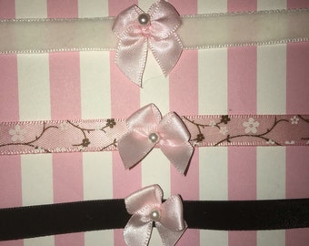 Choker with Bow
