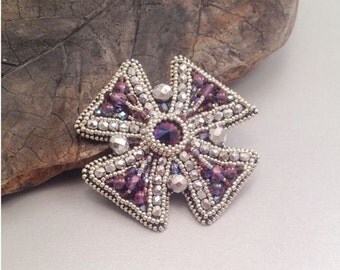 Brooch Maltese cross. / Брошь Мальтийский крест.