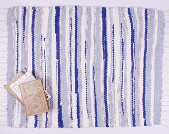 Hand Woven Cotton Rug