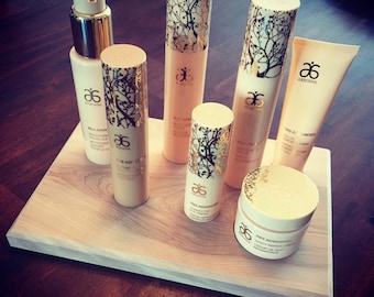 Arbonne Dispaly for Re9 Women
