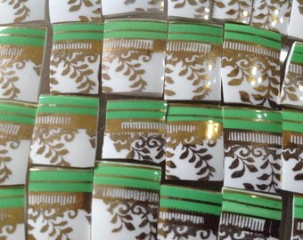 BRoKeN CHiNa MoSAiC TiLeS~~The RoYaltY of AppLe GreeN & GoLd