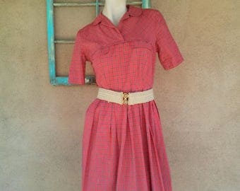 Vintage 1950s Day Dress Cotton Plaid 50s House Dress US6 B34