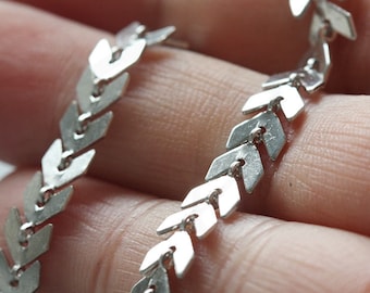 One Foot White Gold Tone Brass Base Chain-Arrow 5.9x5.5mm (3371C)
