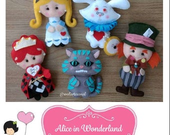 Alice in Wordeland - PDF Pattern - So cute!