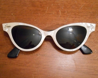 Vintage 1950's Cateye glasses B&L Ray Ban USA Cream Mother of Pearl