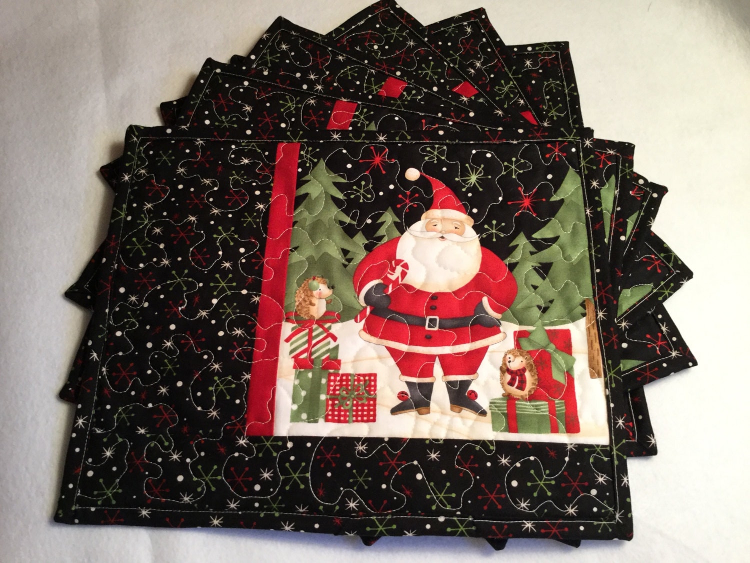 Christmas Placemats Quilted Quilted Santa Placemats Holiday