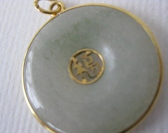 Authentic 10 K Gold ''Good Luck'' Jade Pendant