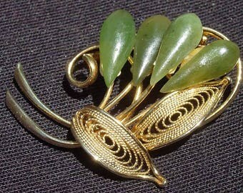 Goldtone Filigree and Jade Stone Brooch