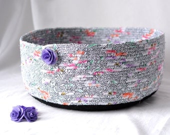 Handmade Cat Bed, Hand Coiled Pet Bed, Black Fabric Basket, Modern Cat Bed Furniture, Dog Bed, Black and White Fabric Bowl
