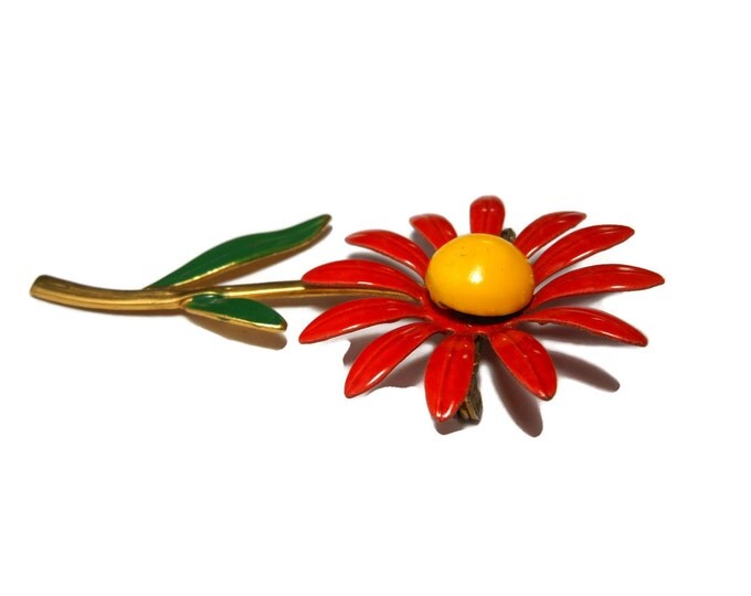 SALE Orange daisy brooch pin, mod 1960s burnt umber orange enamel daisy, yellow center and green stem and leaves on gold tone