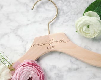 Personalized Bride Hanger, Wedding Dress Hanger, Calligraphy Hanger, Bride Hanger, Bridal Hanger, Personalized Engraved Hanger, Bridesmaids