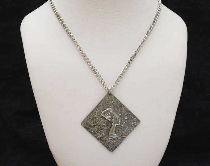 Pharaoh necklace - Egypt Revival - Repousse Silver - Boho pendant necklace - Nefertiti