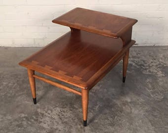 Lane Acclaim Mid-Century Modern 2-Tier Walnut End Table / Superior Condition - SHIPPING NOT INCLUDED